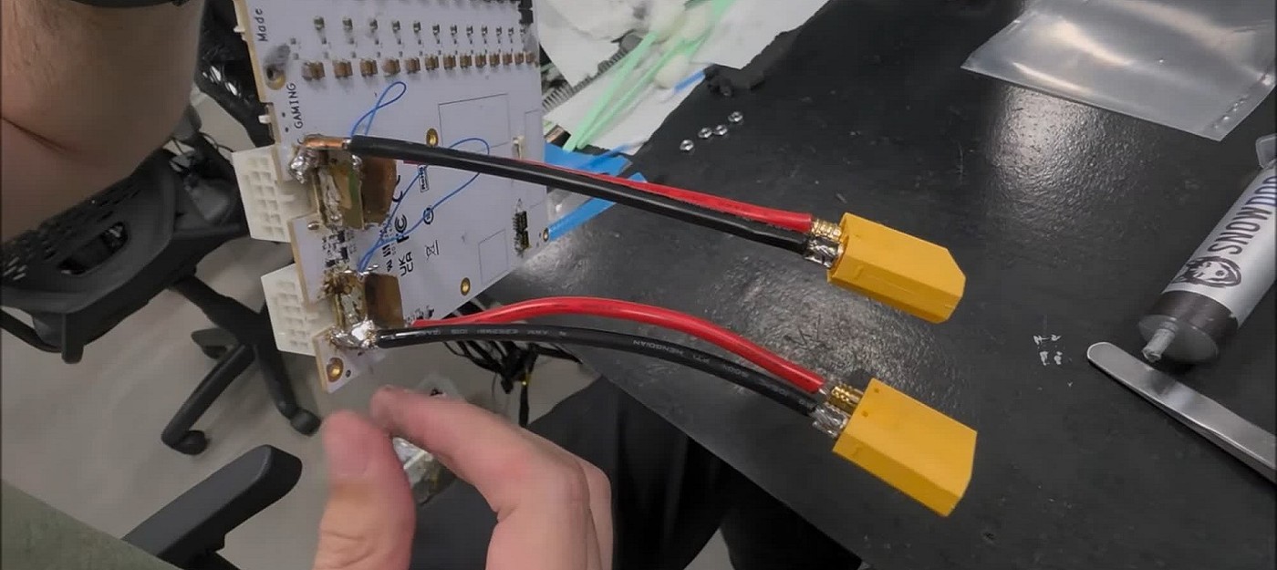 Brazilian bloggers have dismantled the rtx 5090 to solve the problem of melting power connectors